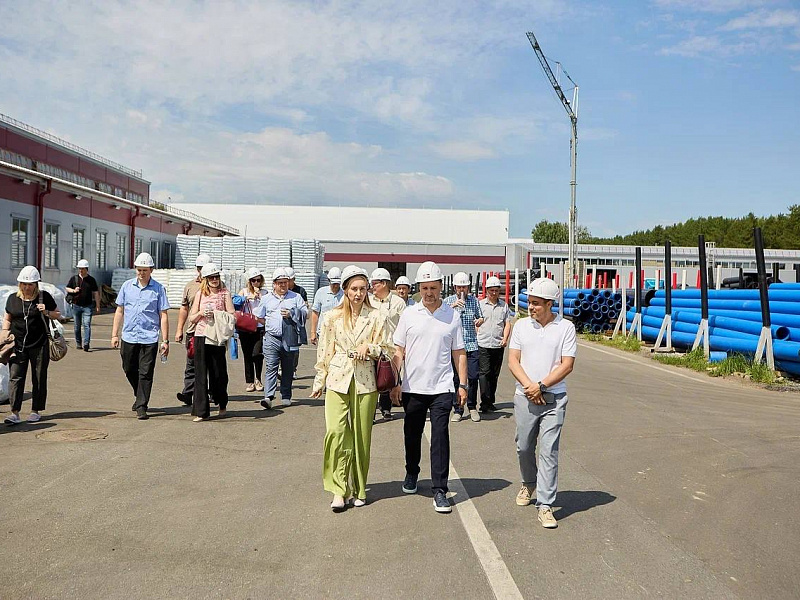 11 июня одну из производственных площадок «РГК» посетили представители Российской межрегиональной ассоциации наружного освещения совместно с АО «Сетевая компания» Республики Татарстан.